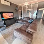 Family Apartment Nekic